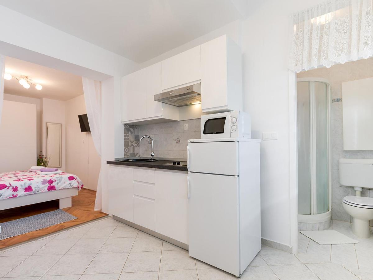 Apartment Manuel Пореч Екстер'єр фото